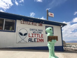 IL MOTEL PER I TURISTI DELL'AREA 51