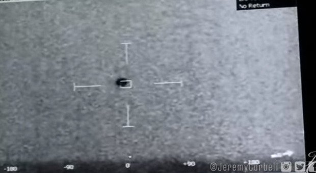 UN UFO TRANS MEDIUM RIPRESO DAI MILITARI AMERICANI