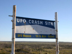 ANCHE A ROSWELL SAREBBE PRECIPITATO UN UFO