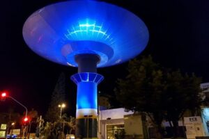 LA TORRE DELL'ACQUA A FORMA DI DISCO VOLANTE