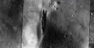 APOLLO 20 AVREBBE INDAGATO SULL'ANOMALIA SCOPERTA SUL LATO NASCOSTO DELLA LUNA